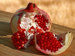 800px-Pomegranate03_edit